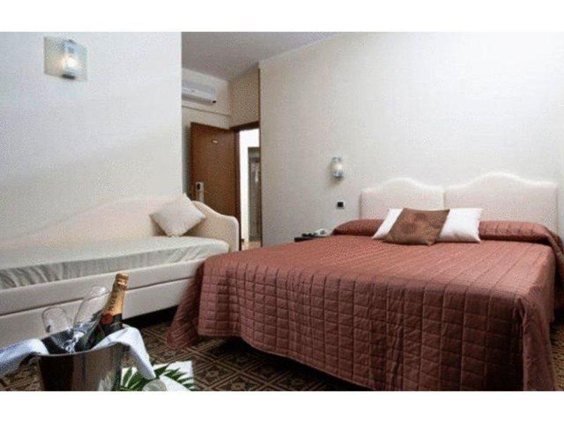 Hotel Welcome San Benedetto del Tronto Zewnętrze zdjęcie