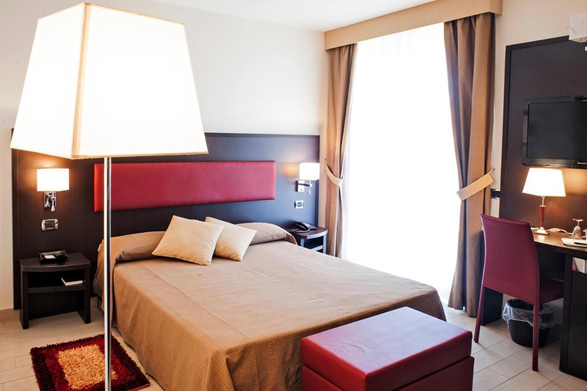 Hotel Welcome San Benedetto del Tronto Zewnętrze zdjęcie